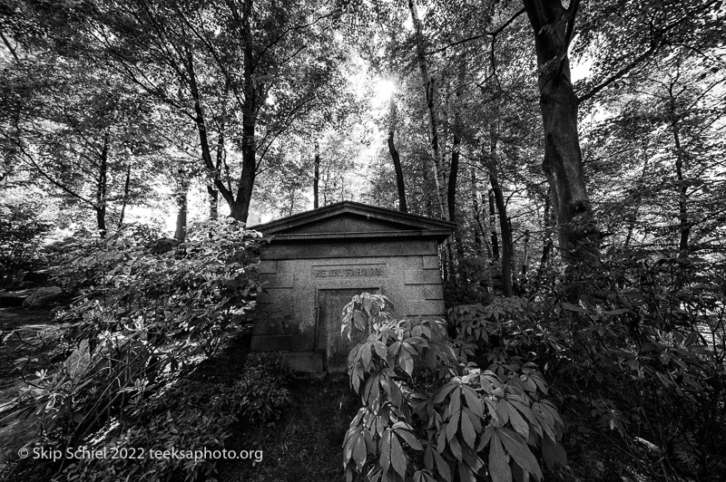 Mt Auburn Cemetery-Skip Schiel-Teeksa_SST2071-Edit